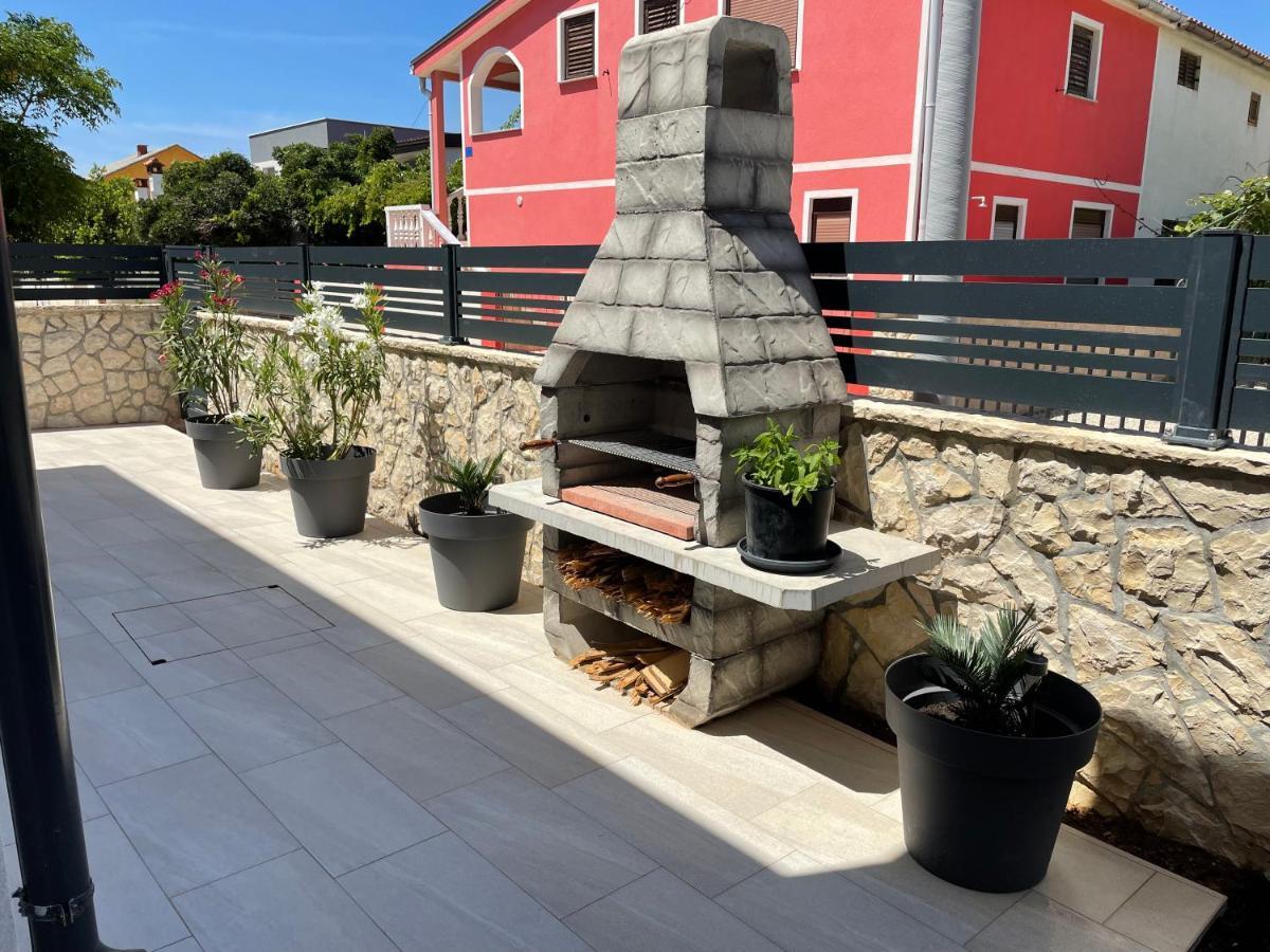 Apartmenthouse Ines Vir Zewnętrze zdjęcie