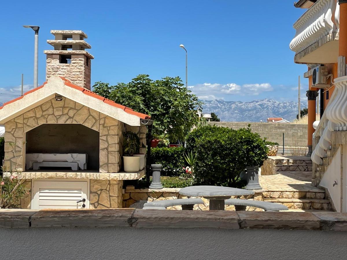 Apartmenthouse Ines Vir Zewnętrze zdjęcie