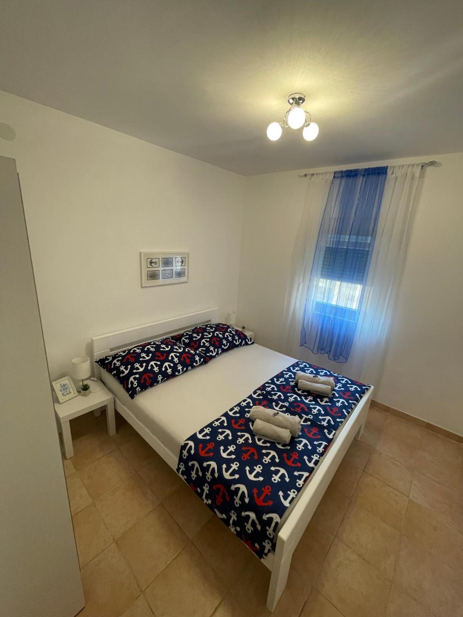 Apartmenthouse Ines Vir Zewnętrze zdjęcie