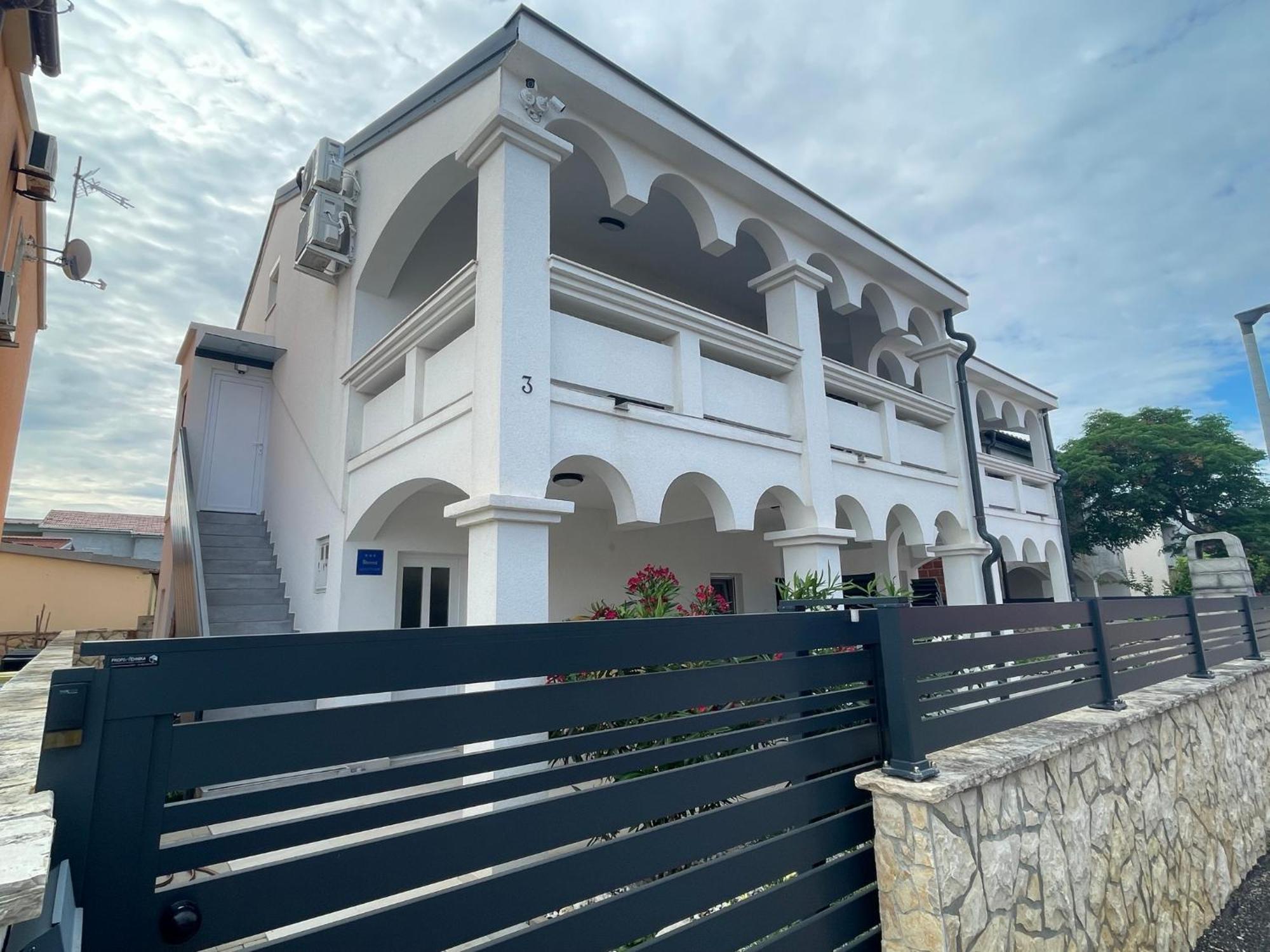 Apartmenthouse Ines Vir Zewnętrze zdjęcie