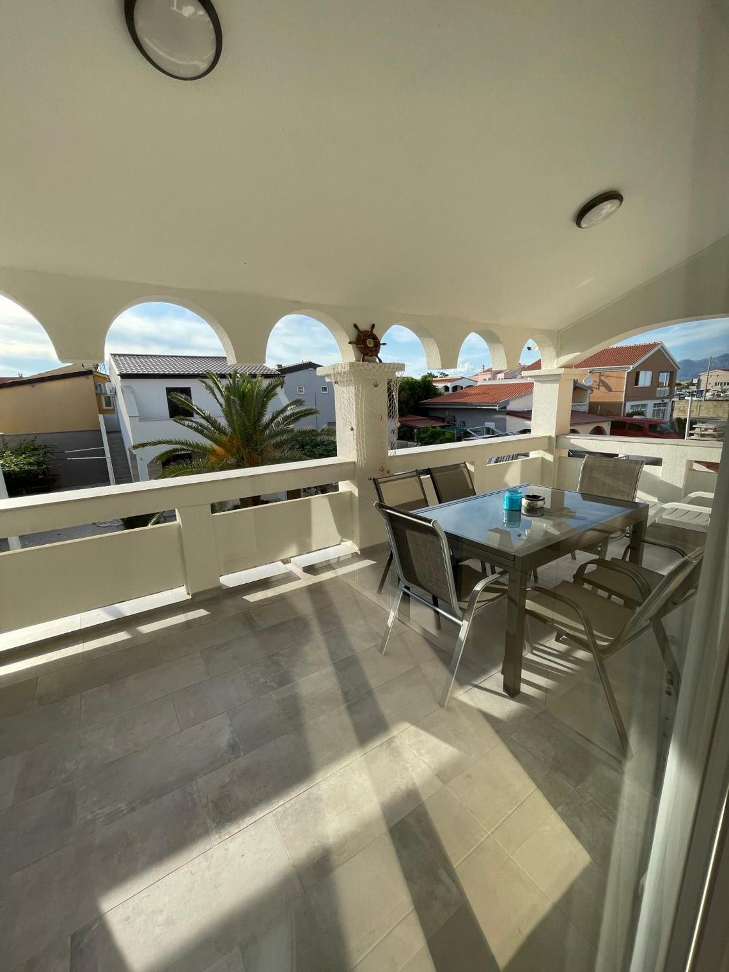 Apartmenthouse Ines Vir Zewnętrze zdjęcie