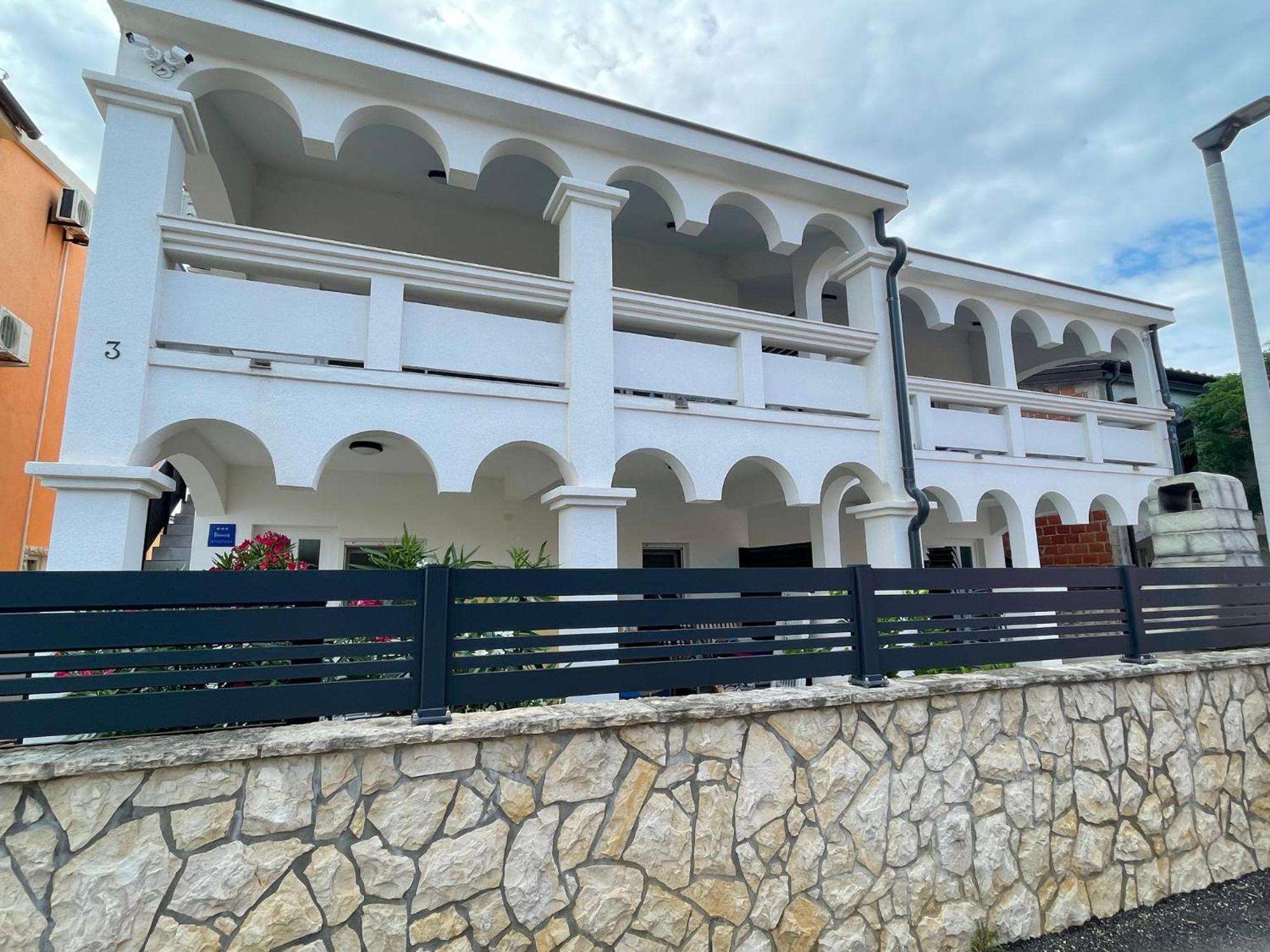 Apartmenthouse Ines Vir Zewnętrze zdjęcie